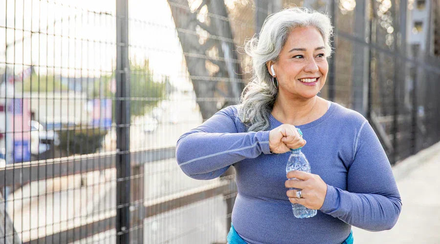 How Much Water Should You Really Drink if You Have Incontinence?